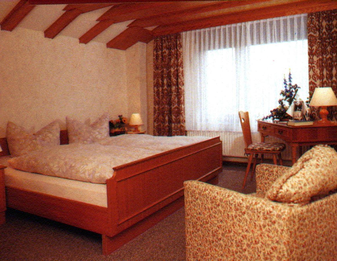Gast- Und Gastehaus Simon Hotel Greifenstein Стая снимка