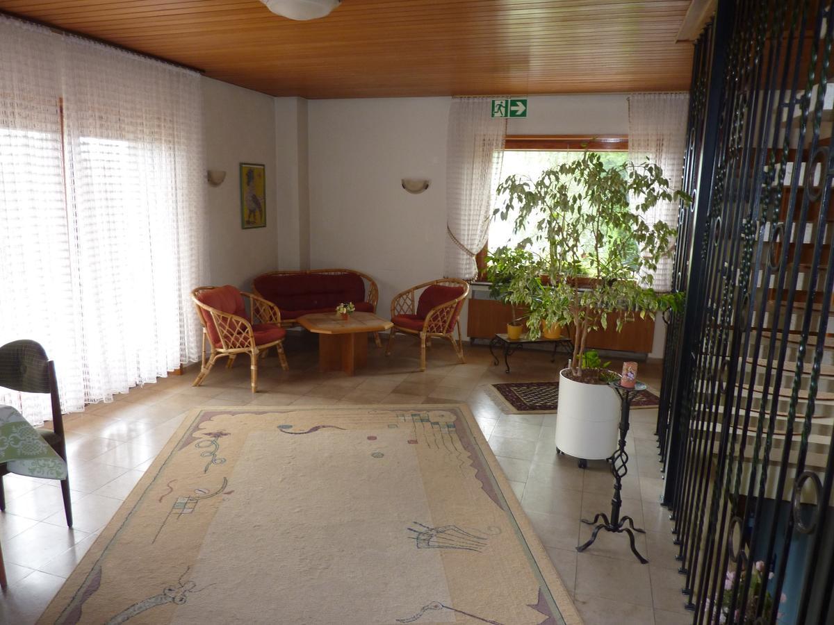 Gast- Und Gastehaus Simon Hotel Greifenstein Екстериор снимка